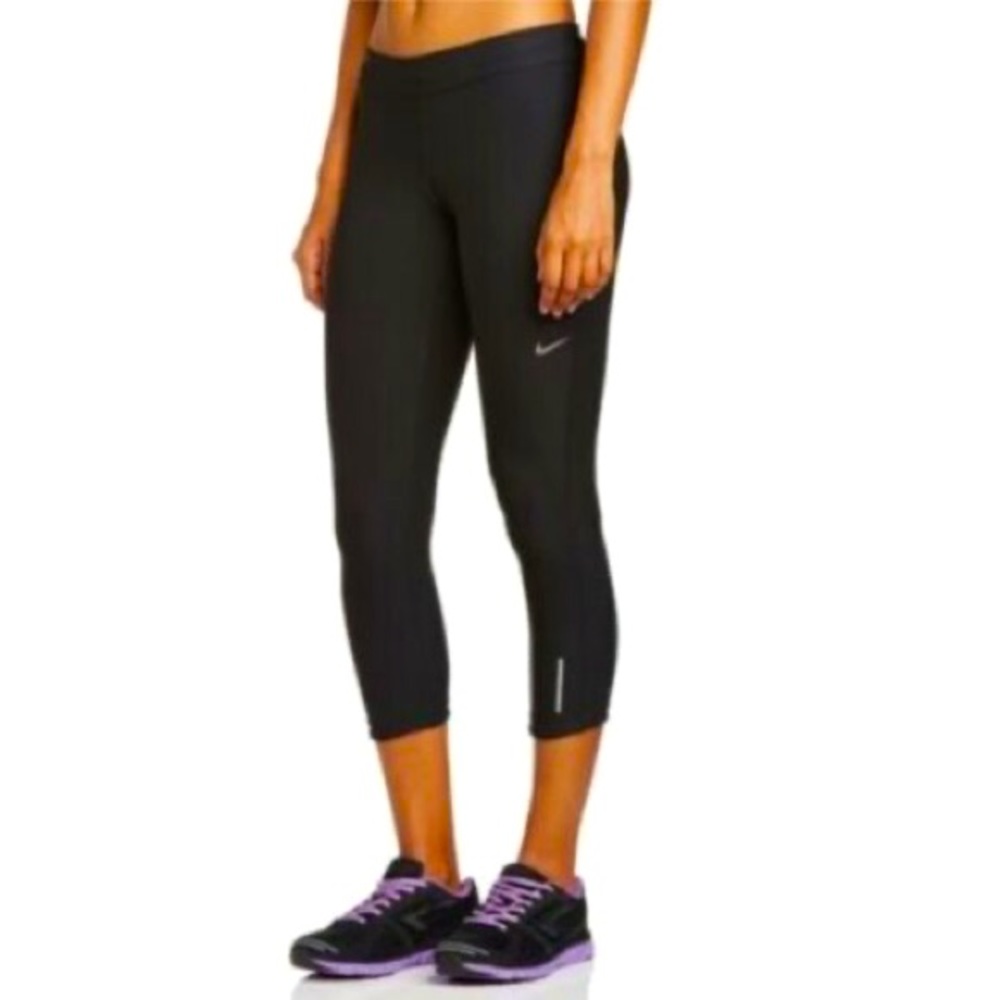 NWT Nike Dri Fit Relay Crop Capri Leggings Black size Small